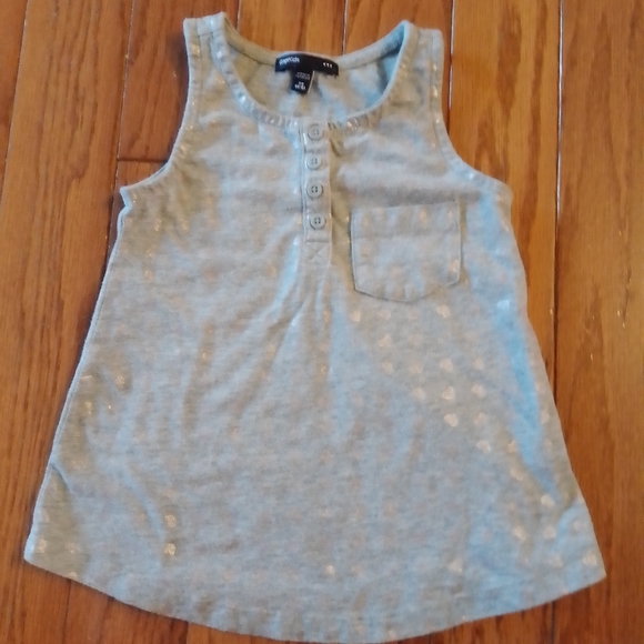 GAP Other - GapKids XS girl's gray tank top w/silver hearts